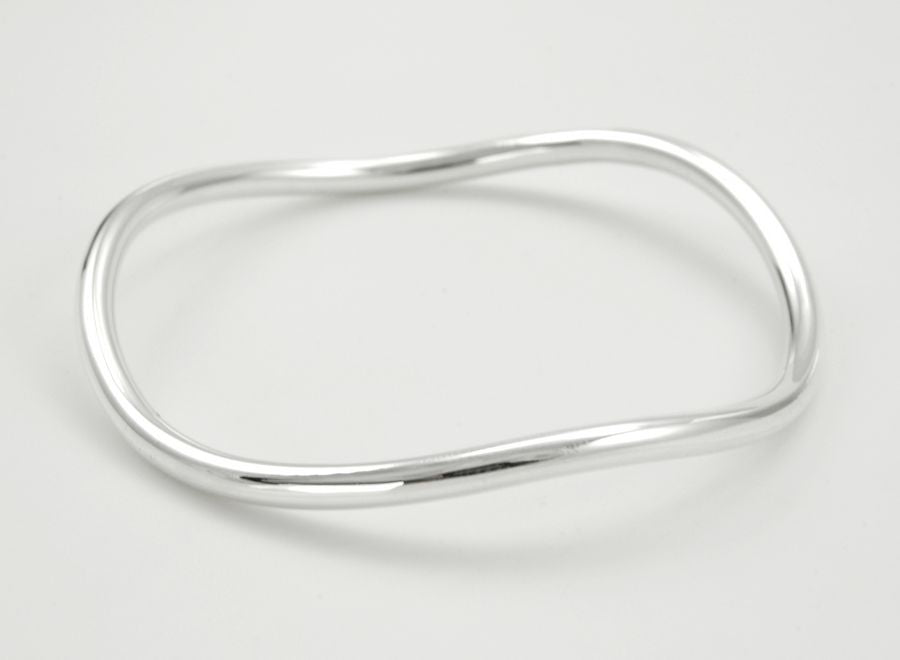 Tubed, Polished Wavy Bangle